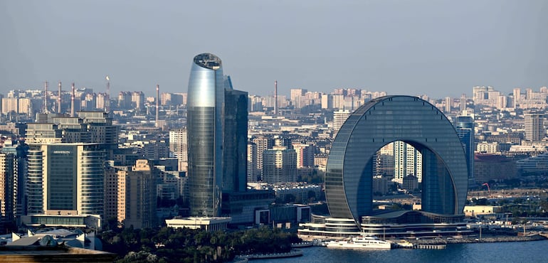 Baku, capital de Azerbaiyán.