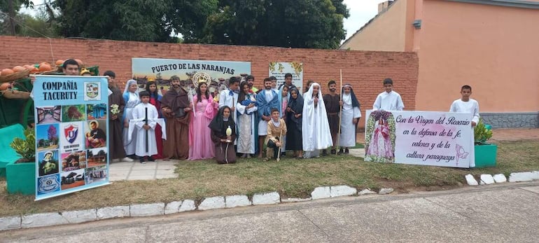 Estudiantes buscan recuperar los valores culturales y religiosos.