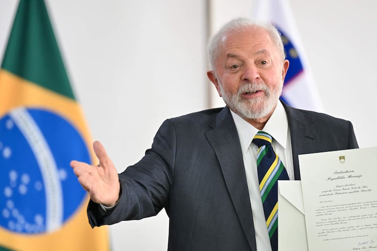 El presidente de Brasil, Lula da Silva, propondrá en Dubái la creación de un fondo internacional para la preservación de los bosques.  (AFP)