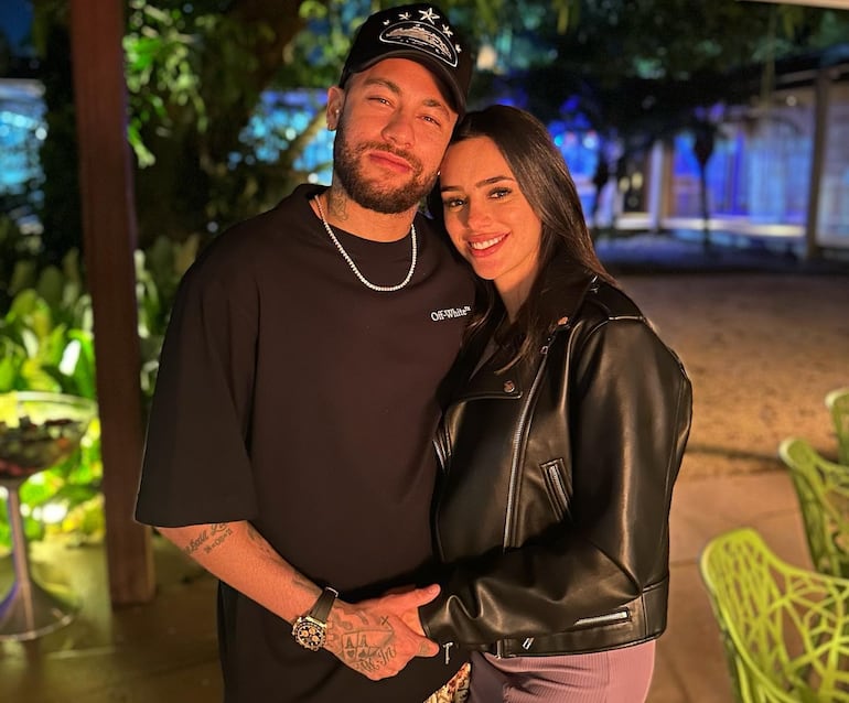 Neymar pidió disculpas públicas a su novia Bruna Biancardi.