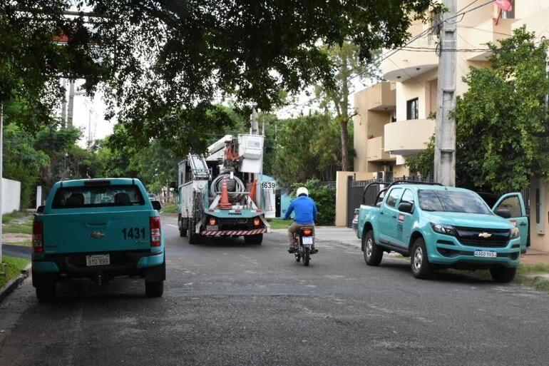 Los cortes de energía fueron numerosos este lunes en el Área Metropolitana,