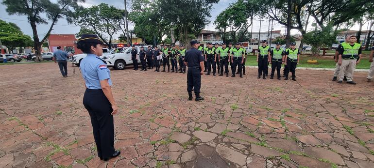 Momento del lanzamiento oficial del operativo año paha de la Dirección de Policía de Misiones.