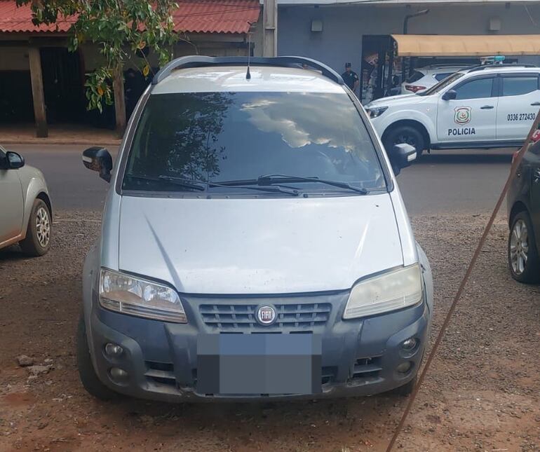 El vehículo de la mujer quedó abandonado en la zona donde se registró el presunto rapto.