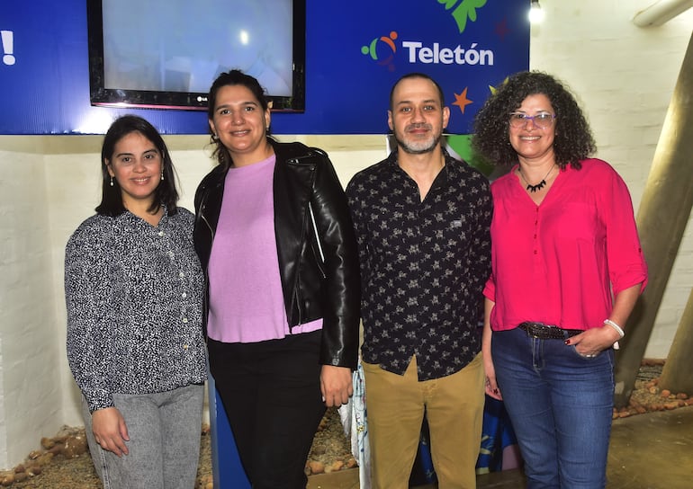 Diana Zalazar, María José Mauger, Raúl Da Silva y Cecilia Echeverria.