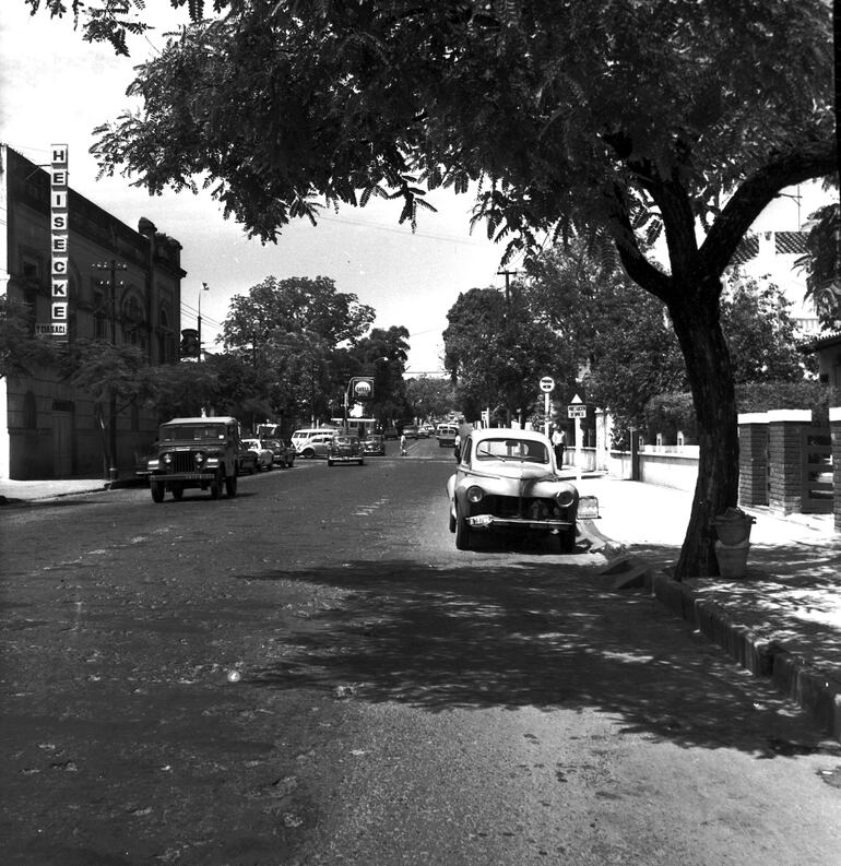 Aunque el tránsito no era aún tan congestionado como en nuestros días, en 1968 poca o ninguna atención prestaban los conductores a las sirenas.