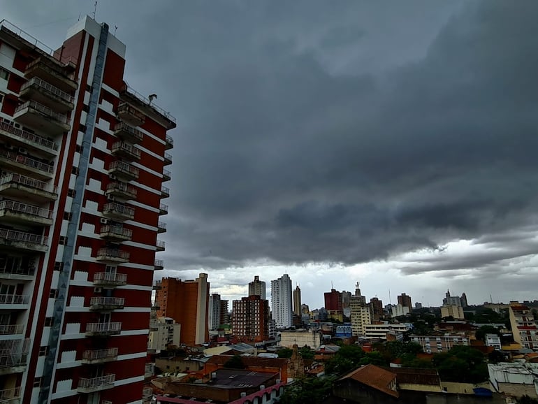 tormenta Asunción