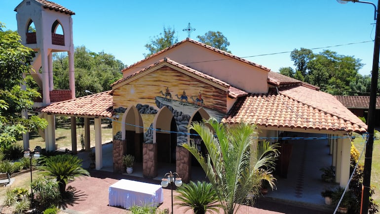 La iglesia parroquial de Los Tres Reyes Magos del distrito de Carayaó.