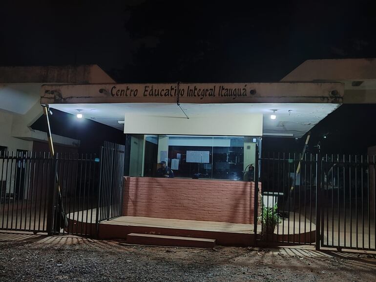 Escapan tres menores del Centro Educativo de Itauguá; dos continúan prófugos.