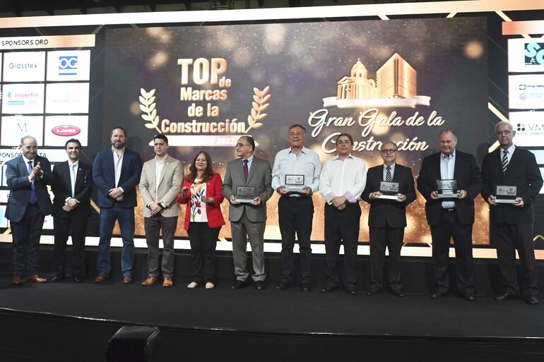 TOP DE MARCAS DE LA CONSTRUCCION, GRAN GALA DE LA CONSTRUCCION EN EL CENTRO PARAGUAYO DE INGENIEROS 15-12-2022