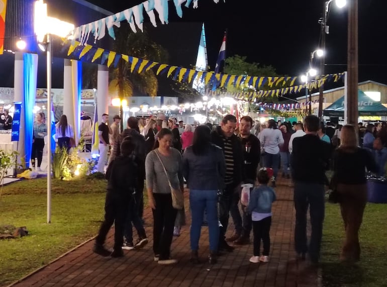 Fiesta Nacional de las Colectividades, Hohenau.