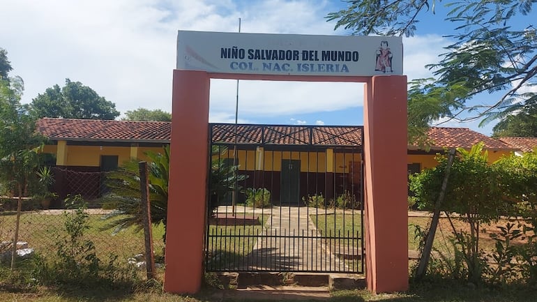 Delincuentes hurtan escuela rural y se llevan todo lo que encontraron a su paso.