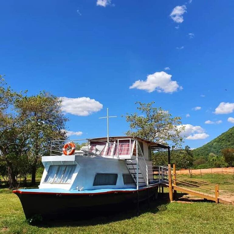 Una de los hospedajes que ofrece la Posada Turística Cerro Hú en el municipio de Paraguarí.