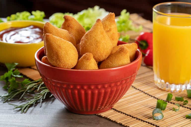 Coxinha de pollo.