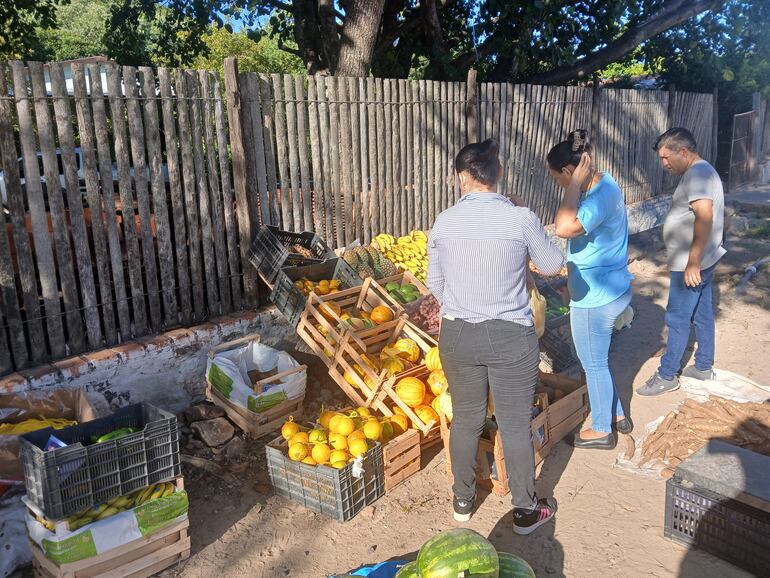 Los precios de las verduras y frutas estan por las nubes en Fuerte Olimpo.