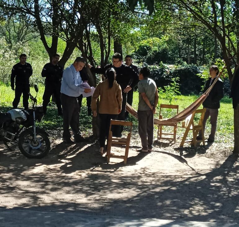 Denuncian amedrentamiento de extitular de la SET en Mbatoví