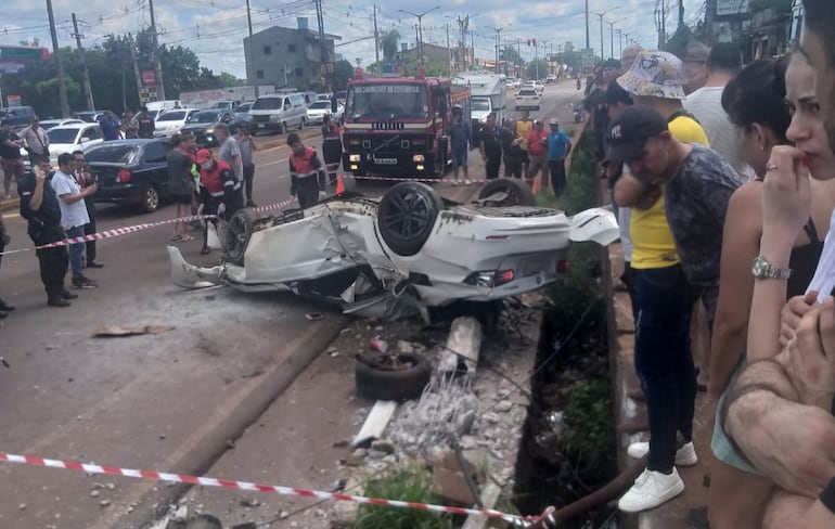 Aparatoso accidente con desenlace fatal sobre la ruta PY06 en Encarnación.