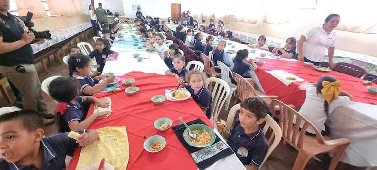 Misiones arranca con el programa Hambre Cero en 178 instituciones educativas