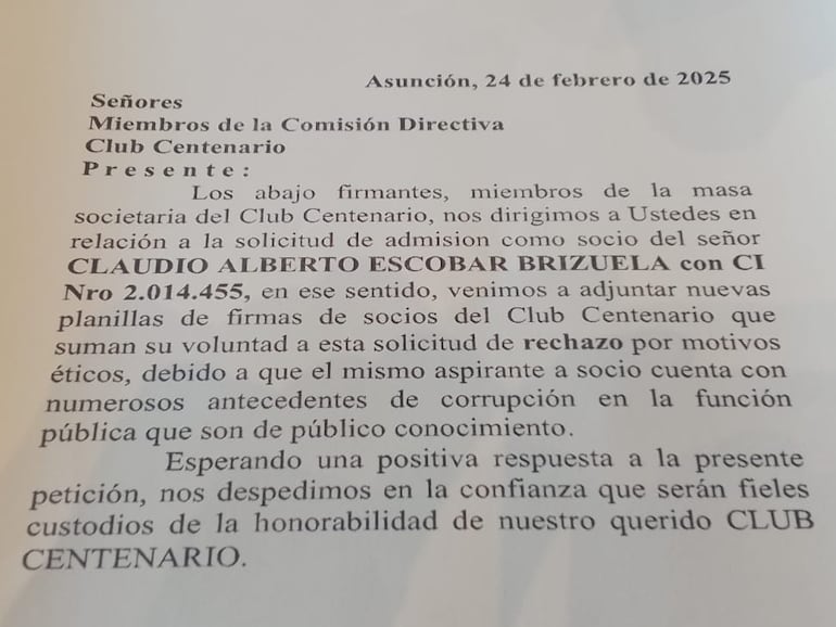 Una nota dirigida a los miembros de la Comisión Directiva del Club Centenario.