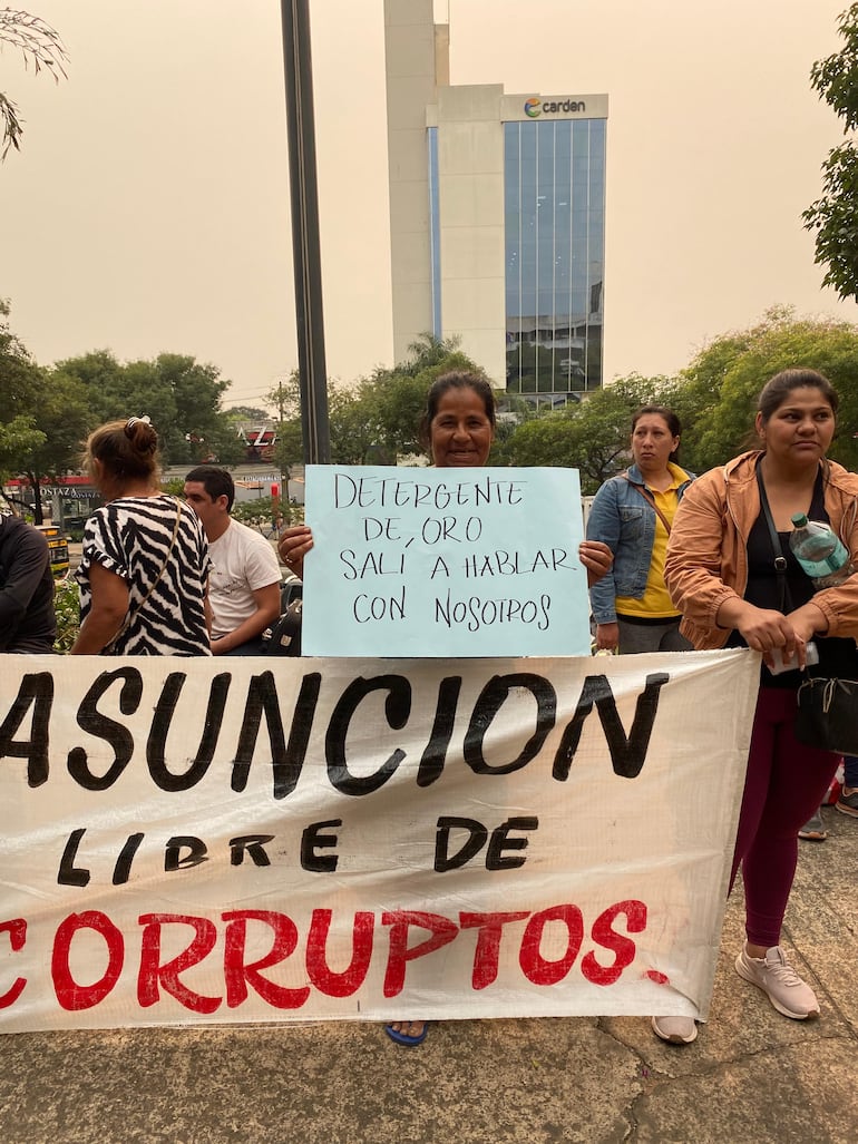 Municipalidad de Asunción, manifestantes, red de indignación ciudadana