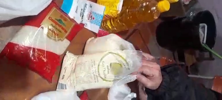 Hambre cero: escuela recibió ingredientes como para una pequeña familia.