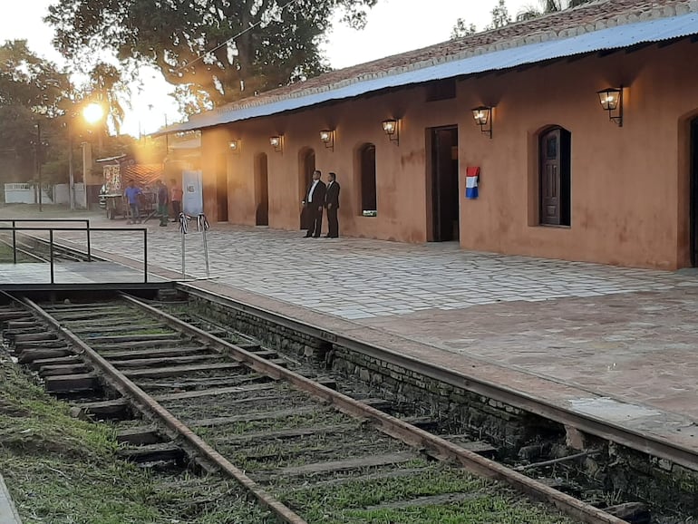 Estación de Ferrocarril, en Luque