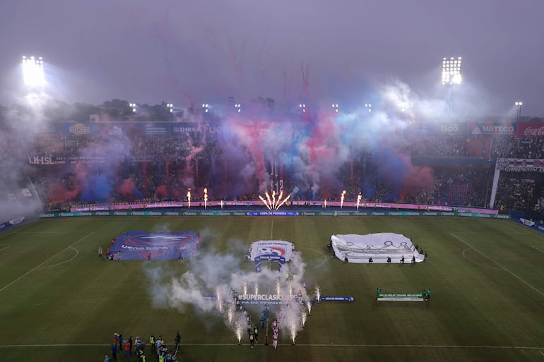 El segundo clásico de la temporada se disputó el domingo 12 de mayo en 
La Nueva Olla (empate 1-1)