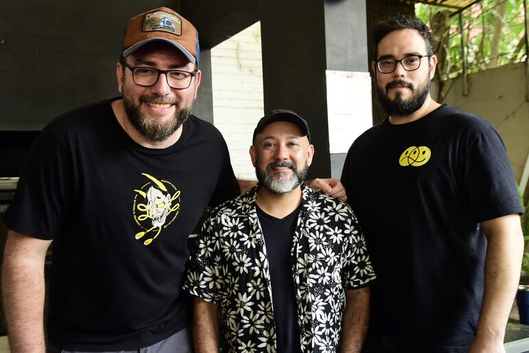 Constancio Insaurralde, Javier Paredes y Sebastián Sosa.