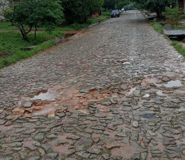 Asi se ve la calle de la compañía Itaybú Guazú de Caacupé.