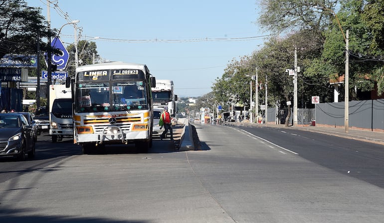 La rehabilitación de la ruta Mariscal Estigarribia debía estar a cargo de Mota Engil, pero se hizo con máquinas de Obras Públicas.