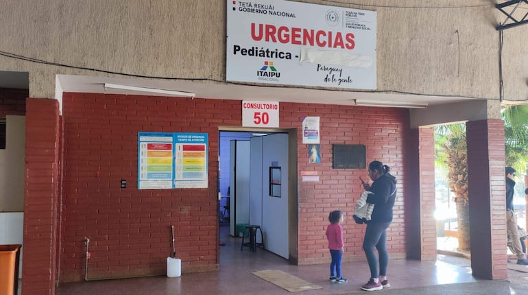 El niño se encuentra internado en el Hospital Regional de Ciudad del Este. (Foto archivo)