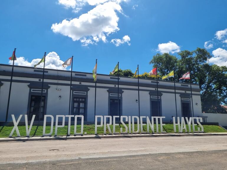 Sede de la gobernación de Pte. Presidente Hayes, en Villa Hayes.