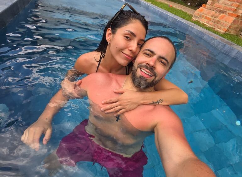 Silvia Romero y David Mussi celebraron sus Bodas de Hierro.