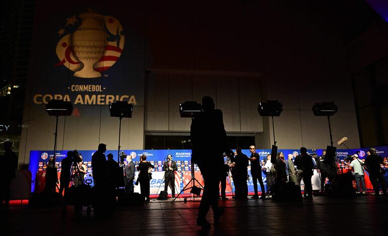 El James L. Knight Centre, en Miami, Florida, sede del sorteo de la Copa América 2024. 