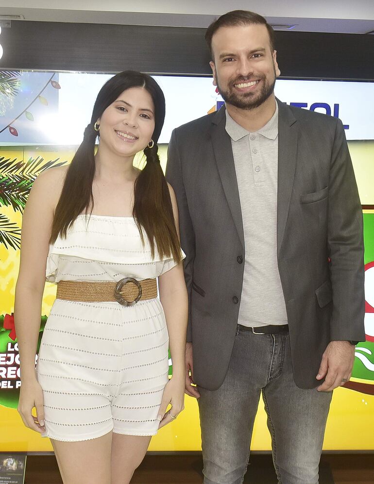 Liz Yampey y Marcelo Jara.,