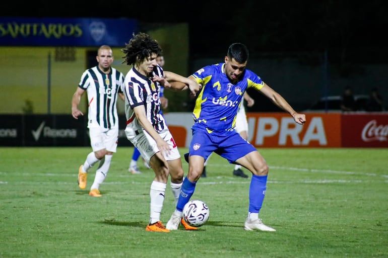 Libertad le ganó a Encarnación y ya está en cuartos de final