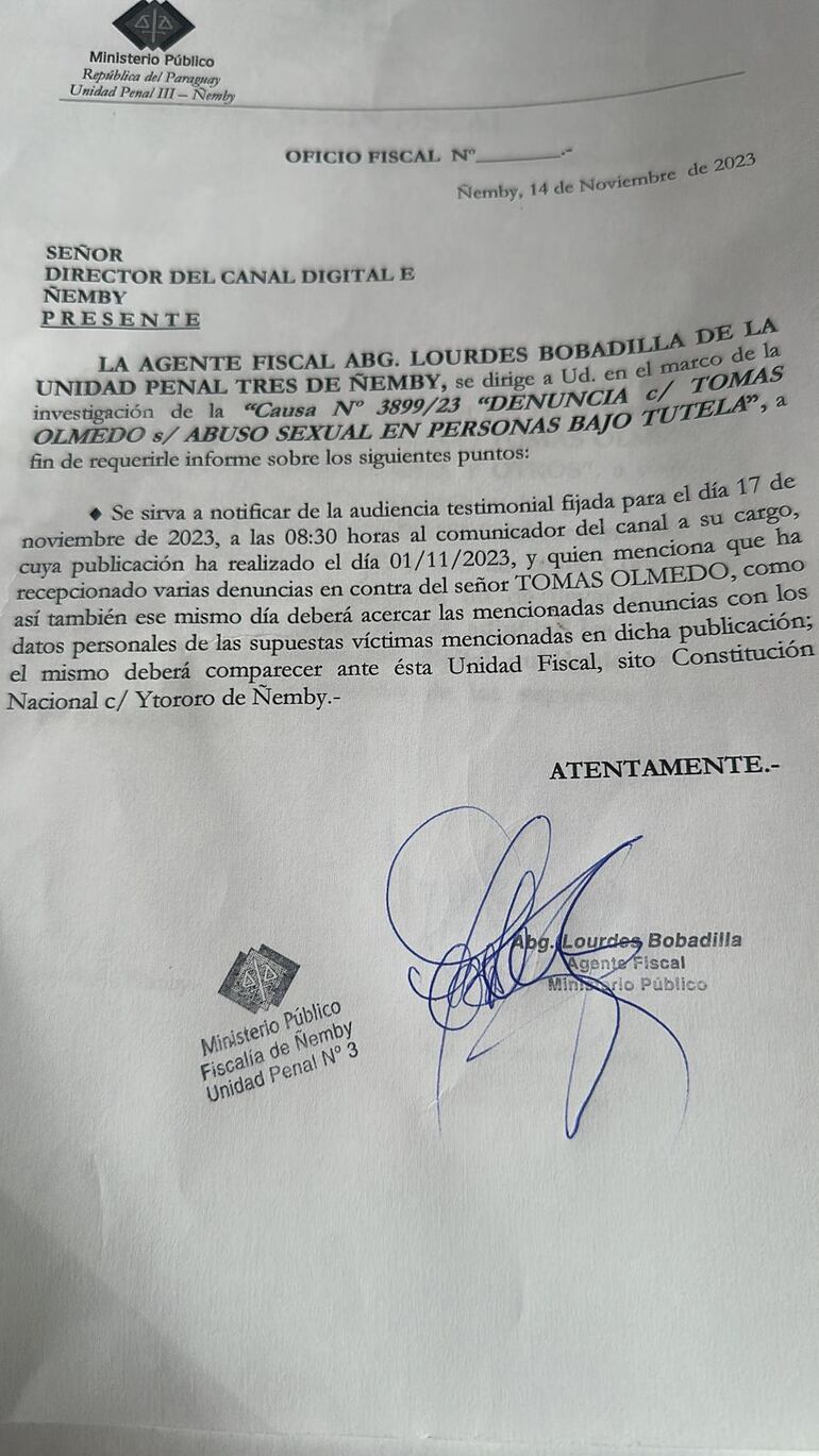Notificación enviada a un medio de comunicación digital en donde supuestamente se realizaron varias denuncias contra el intendente de Ñemby, Tomás Olmedo, sobre supuesto abuso sexual.