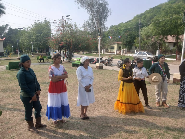 Los estudiantes recordaron la victoria de Boqueron en Fuerte Olimpo