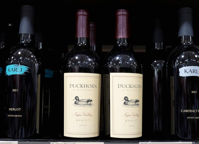 Botellas de vino Duckhorn.