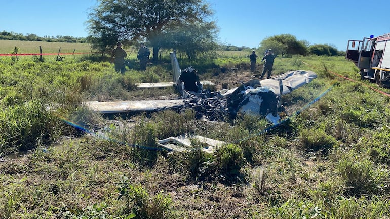 Avioneta siniestrada en Loma Plata.