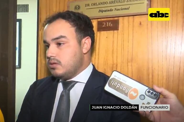 Juan Ignacio Doldán Ortigoza (23) confirmó que ya fue nombrado como asistente privado de su propio suegro, el diputado JEM Orlando Arévalo (ANR-HC)