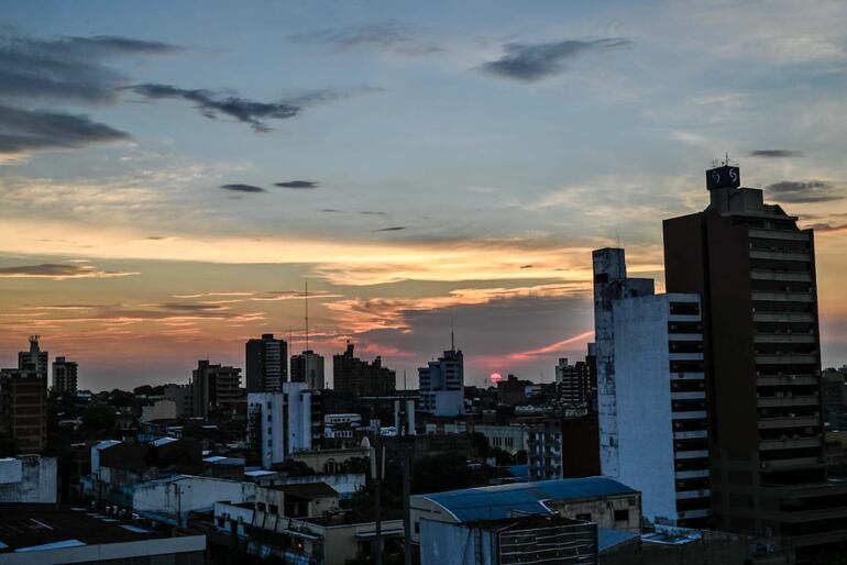 La temperatura irá subiendo gradualmente conforme avancen las horas de este domingo.