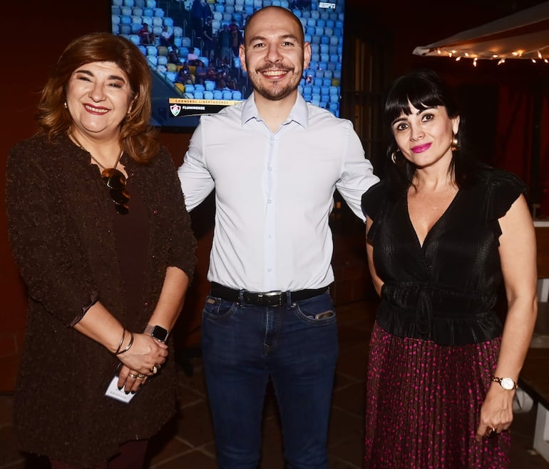 Gloria Sosa, Jorge Vierci y Raquel Dentice.