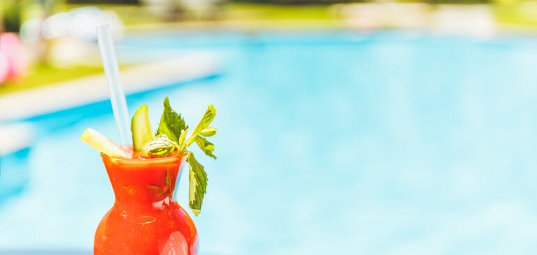 El Bloody Mary es perfecto para una tardecita calurosa de verano junto a la pileta.