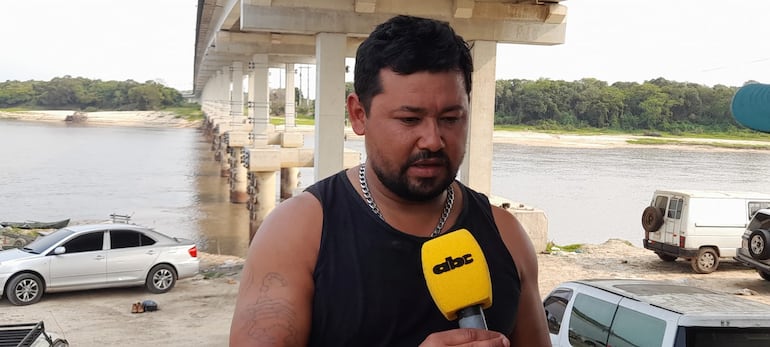 Rosalino Espinoza, pescador afectado por el desalojo.