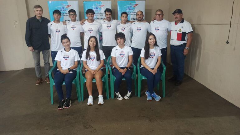 Delegación paraguaya de canotaje de velocidad partirá a Uruguay para participar en el Sudamericano y Panamericano 2024.