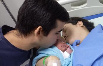 Nació el pequeño Matheo, el bebé que sometió a una exitosa cirugía fetal intrauterina.