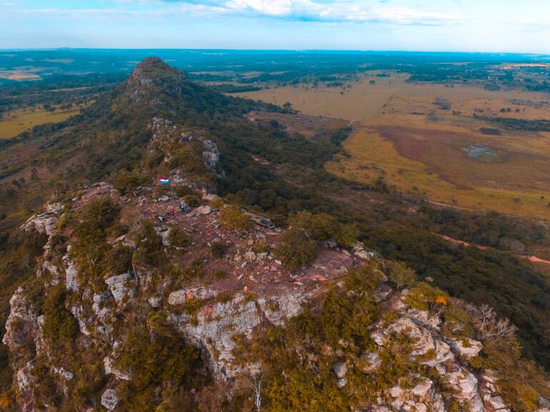 El Cerro Dos de Oro cuenta con amplio espacio para la recreación de los visitantes