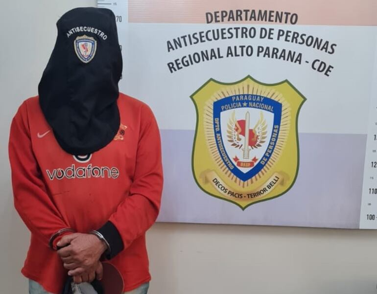 Elvio Florentín quedó detenido por ser el único sospechoso en el caso del abuso sexual de forma sistemática de una niña de 12 años, ocurrido en Ciudad del Este.