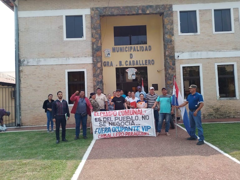 Los afectados concurrieron en reiteradas ocasiones a la Municipalidad para evitar la autorización de fraccionamiento del campo comunal.