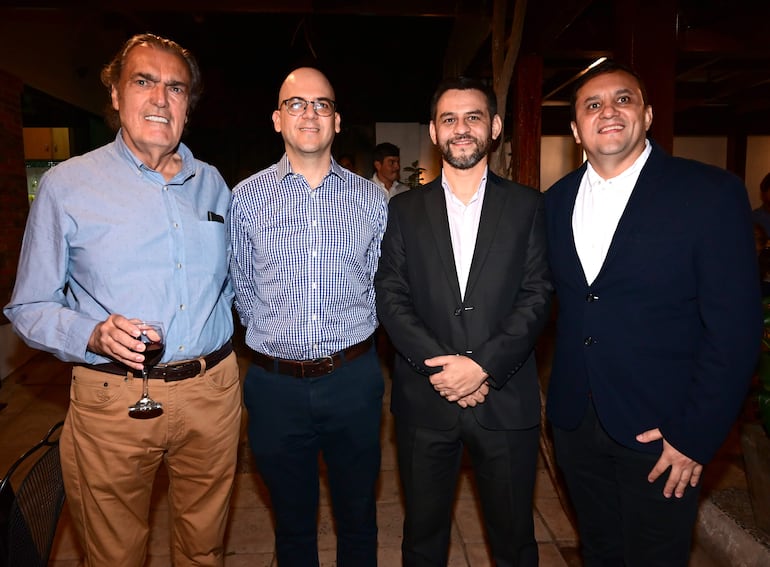 Álvaro Caballero, Juan Carlos Pane, Omar Sanabria y Lucas Vera.